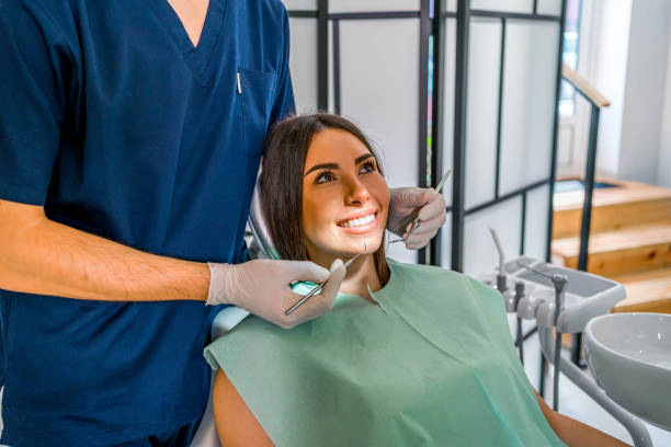 Professional Dental Services in Three Oaks, FL